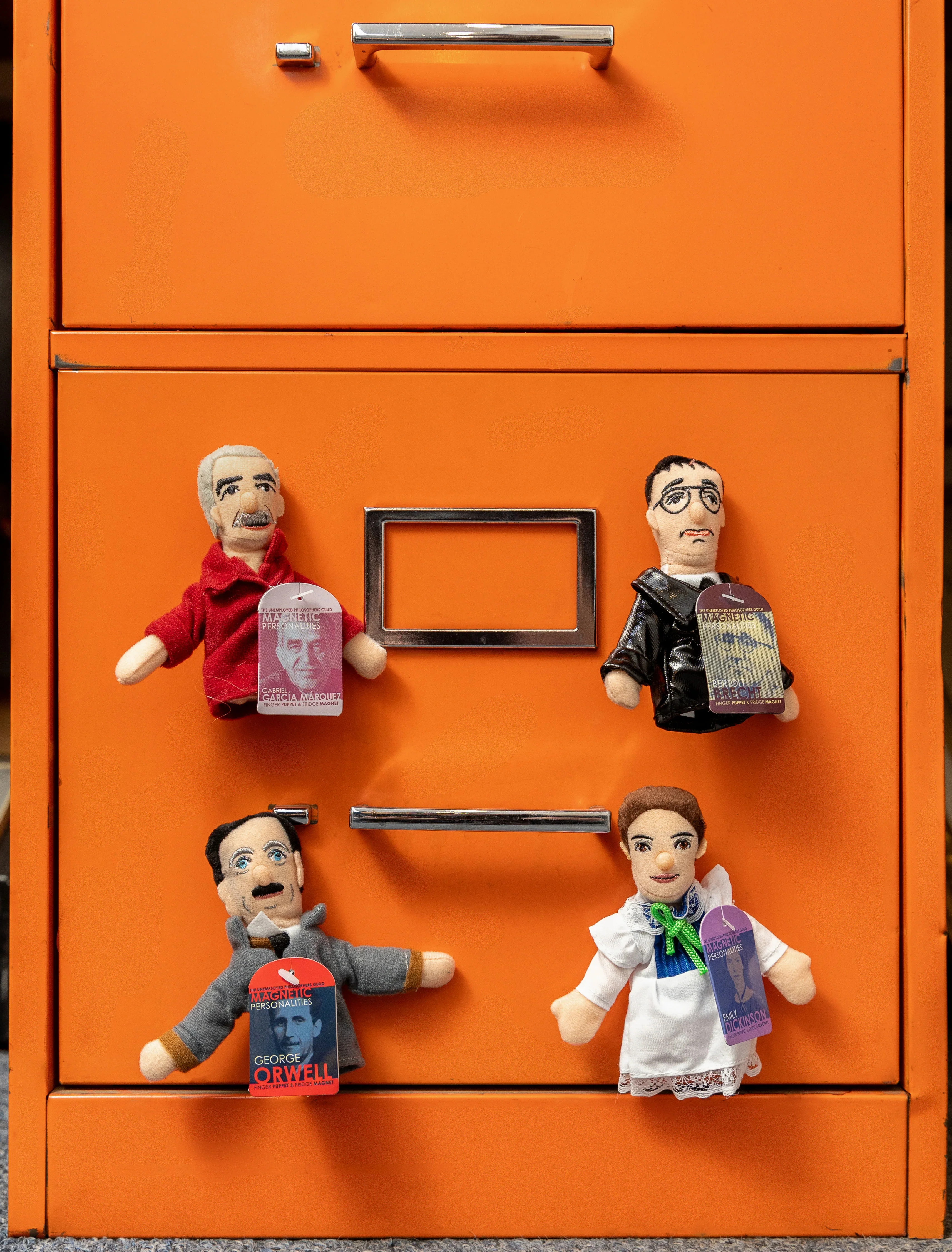 Magnetic Finger Puppet: Bertolt Brecht - Image 3
