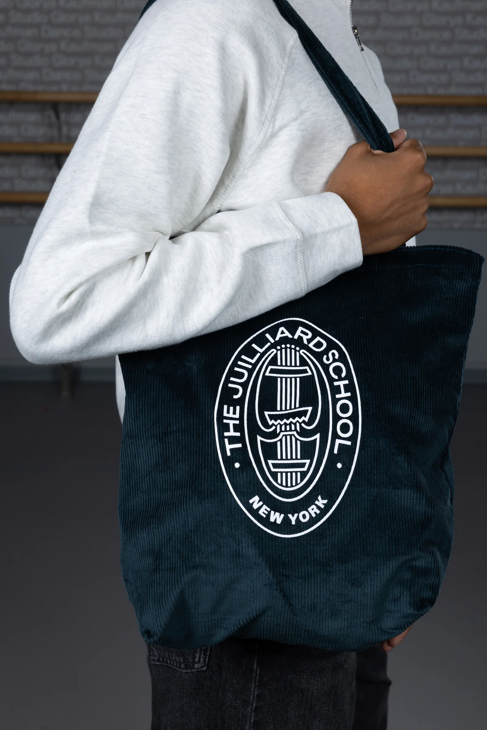 Tote Bag: Corduroy with seal - Image 4